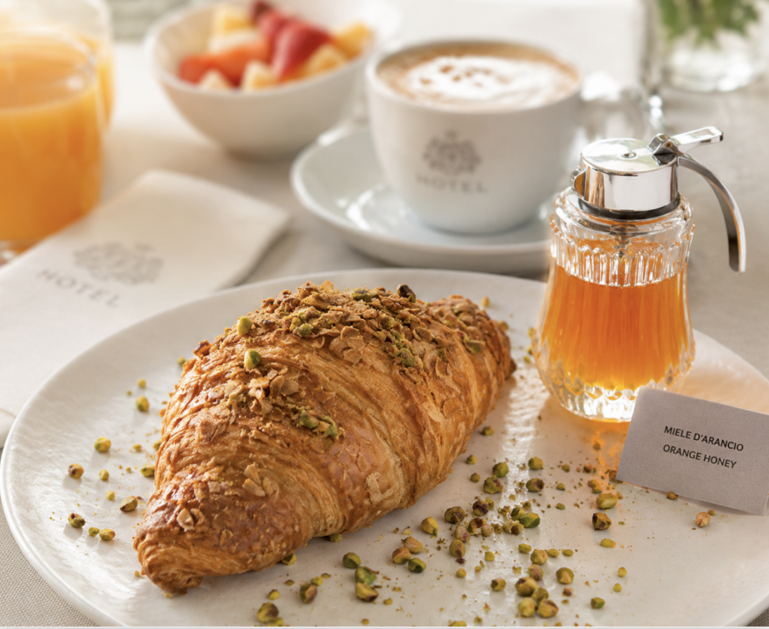 Hotel – Quale meritato accompagnamento per un croissant gourmet?
